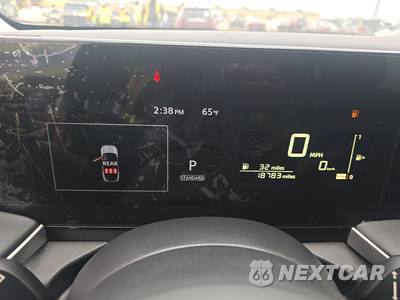 2025 Nissan Kicks S - zdjęcie 12 z 22 - miniatura