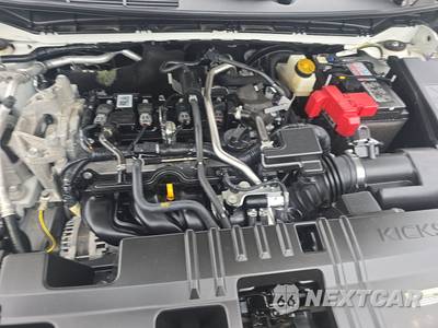 2025 Nissan Kicks S - zdjęcie 16 z 22 - miniatura