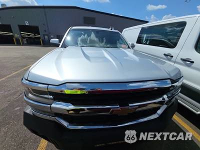 2018 Chevrolet Silverado 1500 LT Crew Cab Medium Bed 1LT - zdjęcie 2 z 33 - miniatura