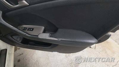 2010 Acura TSX w/Technology Package - zdjęcie 29 z 48 - miniatura