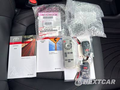 2026 Toyota Sienna Limited 7-Passenger 120.5" WB - zdjęcie 41 z 45 - miniatura