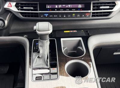 2026 Toyota Sienna Limited 7-Passenger 120.5" WB - zdjęcie 20 z 45 - miniatura