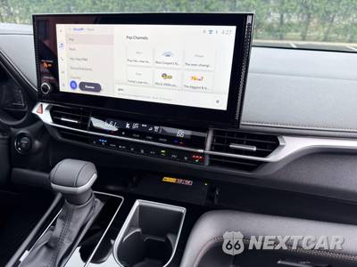 2026 Toyota Sienna Limited 7-Passenger 120.5" WB - zdjęcie 36 z 45 - miniatura