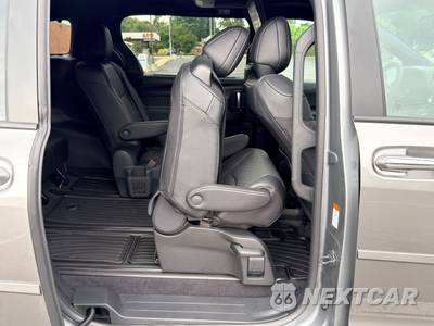 2026 Toyota Sienna Limited 7-Passenger 120.5" WB - zdjęcie 32 z 45 - miniatura