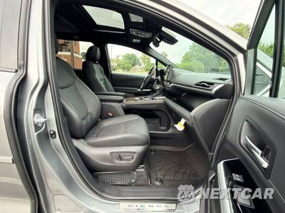 2026 Toyota Sienna Limited 7-Passenger 120.5" WB - zdjęcie 39 z 45 - miniatura