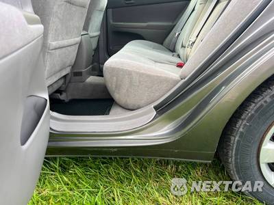 2003 Toyota Camry LE - zdjęcie 17 z 25 - miniatura