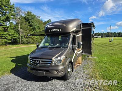2017 Mercedes-Benz Sprinter 3500XD Cab Chassis DRW - zdjęcie 4 z 17 - miniatura