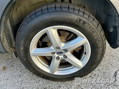 2016 Ford Explorer XLT - zdjęcie 18 z 19 - miniatura