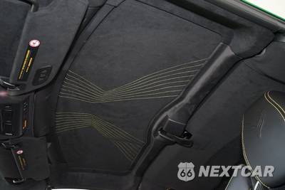 2027 Chevrolet Corvette ZR1X Coupe 3LZ - zdjęcie 31 z 45 - miniatura