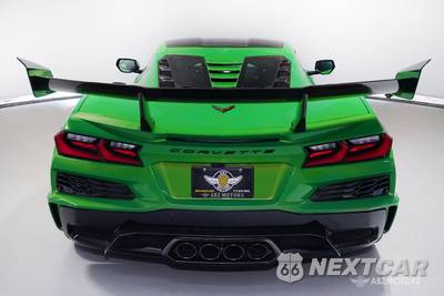 2027 Chevrolet Corvette ZR1X Coupe 3LZ - zdjęcie 8 z 45 - miniatura