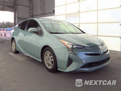 2016 Toyota Prius Two - zdjęcie 4 z 41 - miniatura