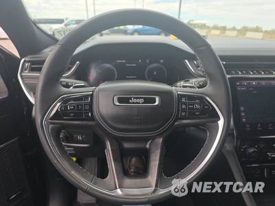 2023 Jeep Grand Cherokee Overland - zdjęcie 10 z 24 - miniatura