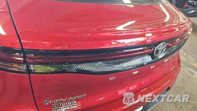 2024 Toyota Crown XLE - zdjęcie 21 z 27 - miniatura