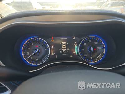 2021 Chrysler Pacifica Touring 121.6" WB - zdjęcie 12 z 28 - miniatura