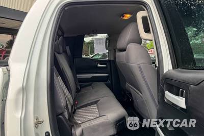 2019 Toyota Tundra SR5 Extended Cab Medium Bed - zdjęcie 16 z 55 - miniatura