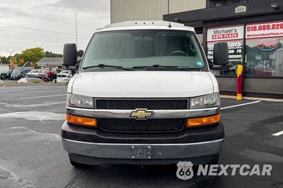 2020 Chevrolet Express 3500 Cutaway 1WT - zdjęcie 9 z 41 - miniatura