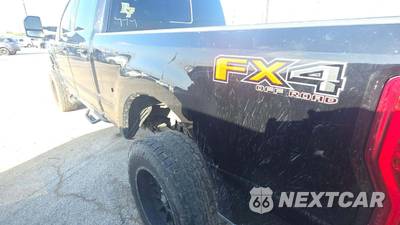 2019 Ford Super Duty F-250 Lariat Crew Cab Medium Bed - zdjęcie 26 z 44 - miniatura