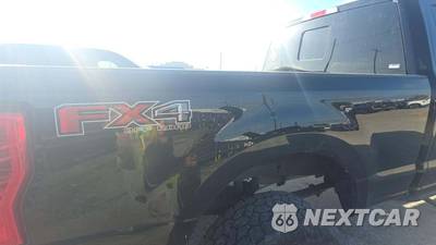 2019 Ford Super Duty F-250 Lariat Crew Cab Medium Bed - zdjęcie 20 z 44 - miniatura