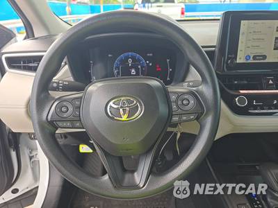 2026 Toyota Corolla Cross L - zdjęcie 10 z 20 - miniatura