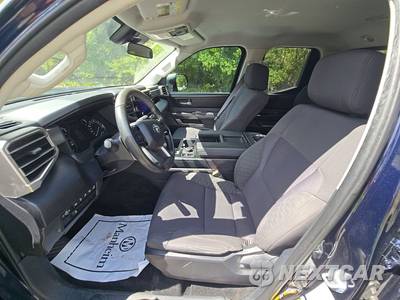 2024 Toyota Tundra SR5 Extended Cab Medium Bed - zdjęcie 7 z 27 - miniatura