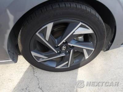 2025 Hyundai Elantra SEL Convenience - zdjęcie 24 z 27 - miniatura