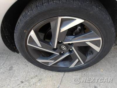 2025 Hyundai Elantra SEL Convenience - zdjęcie 13 z 27 - miniatura