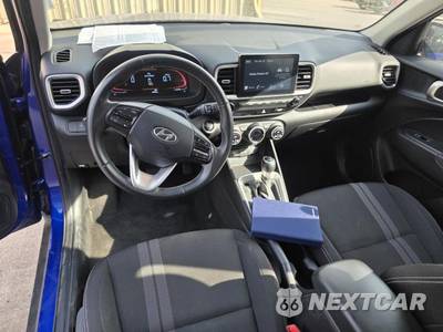 2025 Hyundai Venue SEL - zdjęcie 10 z 30 - miniatura