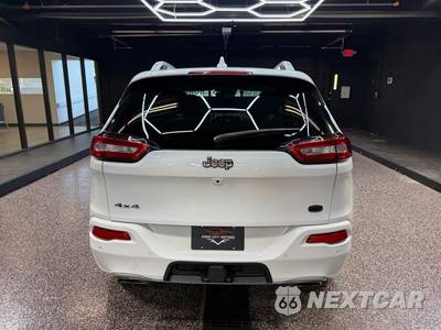 2017 Jeep Cherokee Overland - zdjęcie 7 z 34 - miniatura