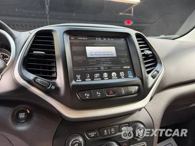 2017 Jeep Cherokee Overland - zdjęcie 15 z 34 - miniatura