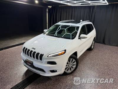2017 Jeep Cherokee Overland - zdjęcie 2 z 34 - miniatura