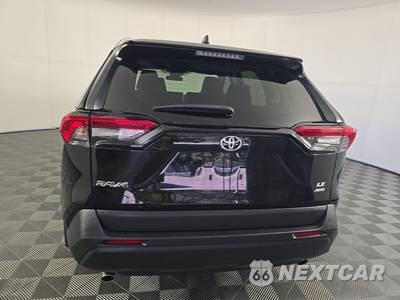 2024 Toyota RAV4 LE - zdjęcie 5 z 17 - miniatura