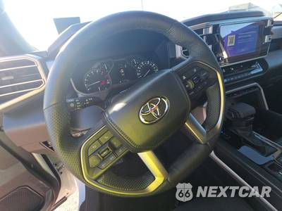 2026 Toyota Tundra SR5 Crew Cab Short Bed - zdjęcie 10 z 20 - miniatura