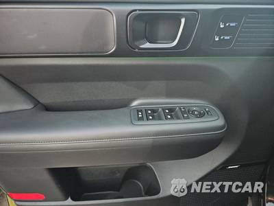 2025 Hyundai Santa Fe Calligraphy - zdjęcie 9 z 26 - miniatura