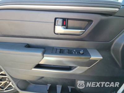 2023 Toyota Tundra SR5 Crew Cab Short Bed - zdjęcie 9 z 22 - miniatura