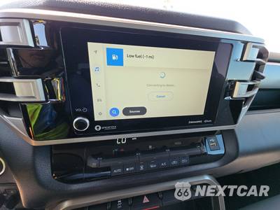2023 Toyota Tundra SR5 Crew Cab Short Bed - zdjęcie 11 z 22 - miniatura
