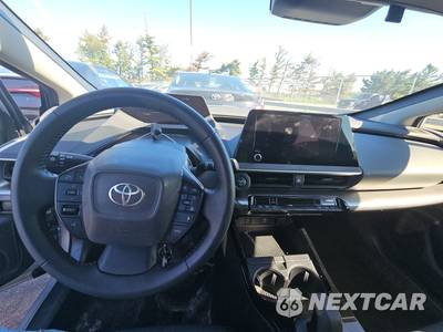 2025 Toyota Prius LE - zdjęcie 11 z 21 - miniatura