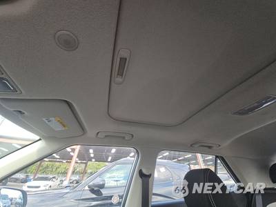 2025 Hyundai Venue SEL - zdjęcie 20 z 38 - miniatura