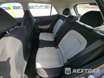 2025 Hyundai Venue SEL - zdjęcie 13 z 27 - miniatura