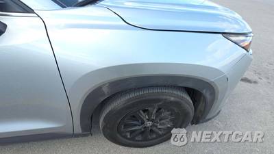 2025 Toyota Grand Highlander XLE - zdjęcie 30 z 31 - miniatura