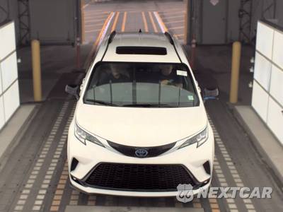 2024 Toyota Sienna XSE 7-Passenger 120.5" WB - zdjęcie 2 z 23 - miniatura