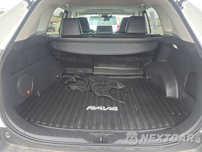 2025 Toyota RAV4 XLE Premium - zdjęcie 16 z 26 - miniatura
