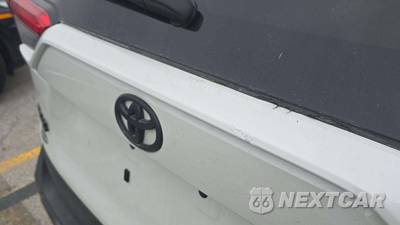 2025 Toyota RAV4 XLE Premium - zdjęcie 24 z 26 - miniatura