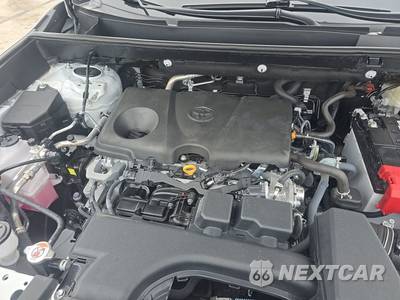 2025 Toyota RAV4 XLE Premium - zdjęcie 15 z 26 - miniatura