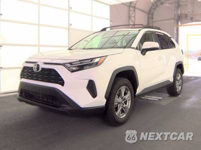 2025 Toyota RAV4 XLE - zdjęcie 1 z 29 - miniatura