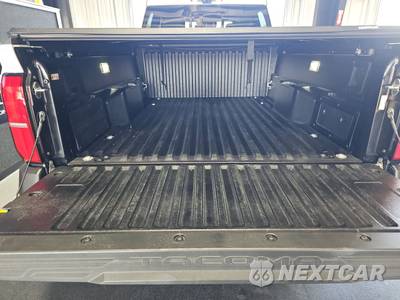2026 Toyota Tacoma i-FORCE MAX Trailhunter Crew Cab Long Bed - zdjęcie 16 z 20 - miniatura