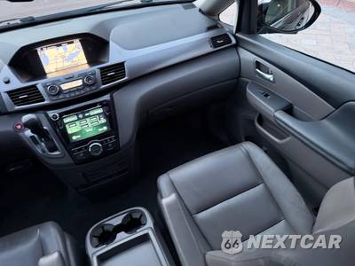 2014 Honda Odyssey Touring 118.1" WB - zdjęcie 25 z 78 - miniatura