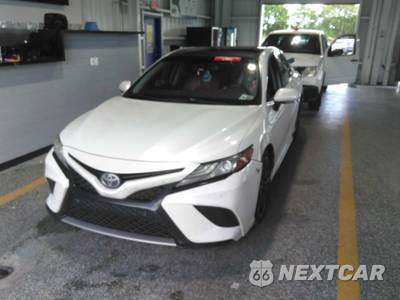 2018 Toyota Camry XSE - zdjęcie 4 z 11 - miniatura