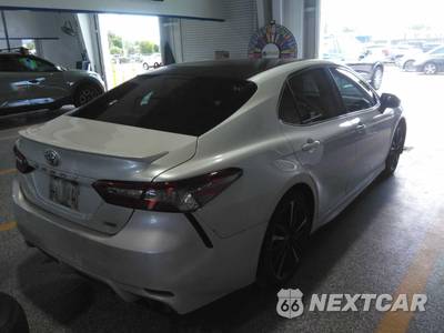 2018 Toyota Camry XSE - zdjęcie 6 z 11 - miniatura