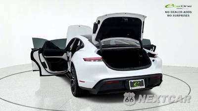 2023 Porsche Taycan - zdjęcie 17 z 50 - miniatura