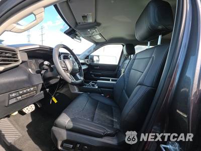 2024 Toyota Tundra SR5 Crew Cab Short Bed - zdjęcie 7 z 21 - miniatura